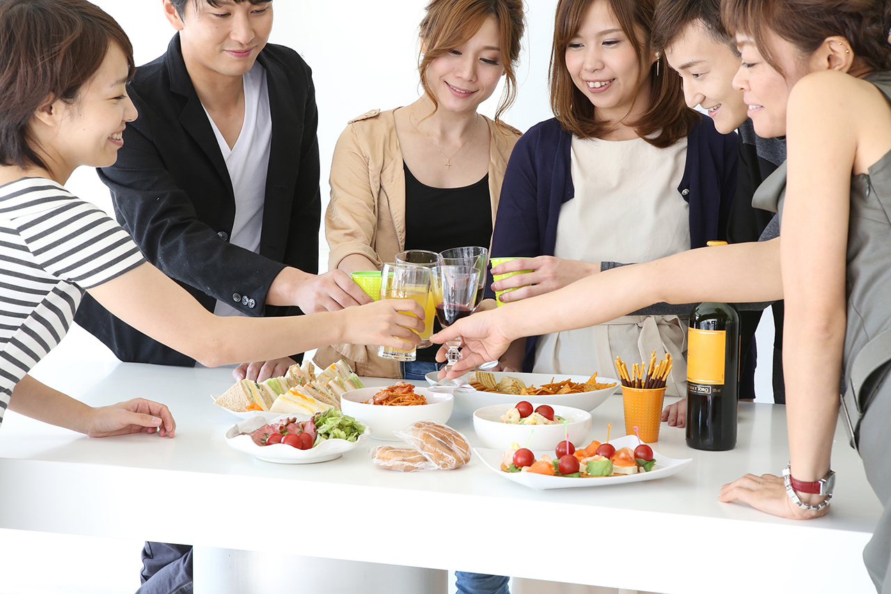 ４月１６日（金）１３：３０～【清潔感があってさわやかな男性とオシャレに気を遣っている素敵女性の既婚者限定サークル♪＠梅田】