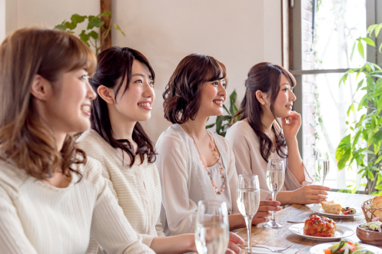 8月24日(日)13:00~【身だしなみに気をつけている紳士男性とオシャレ好きで落ち着いた大人女性の既婚者限定パーティー♪@心斎橋】